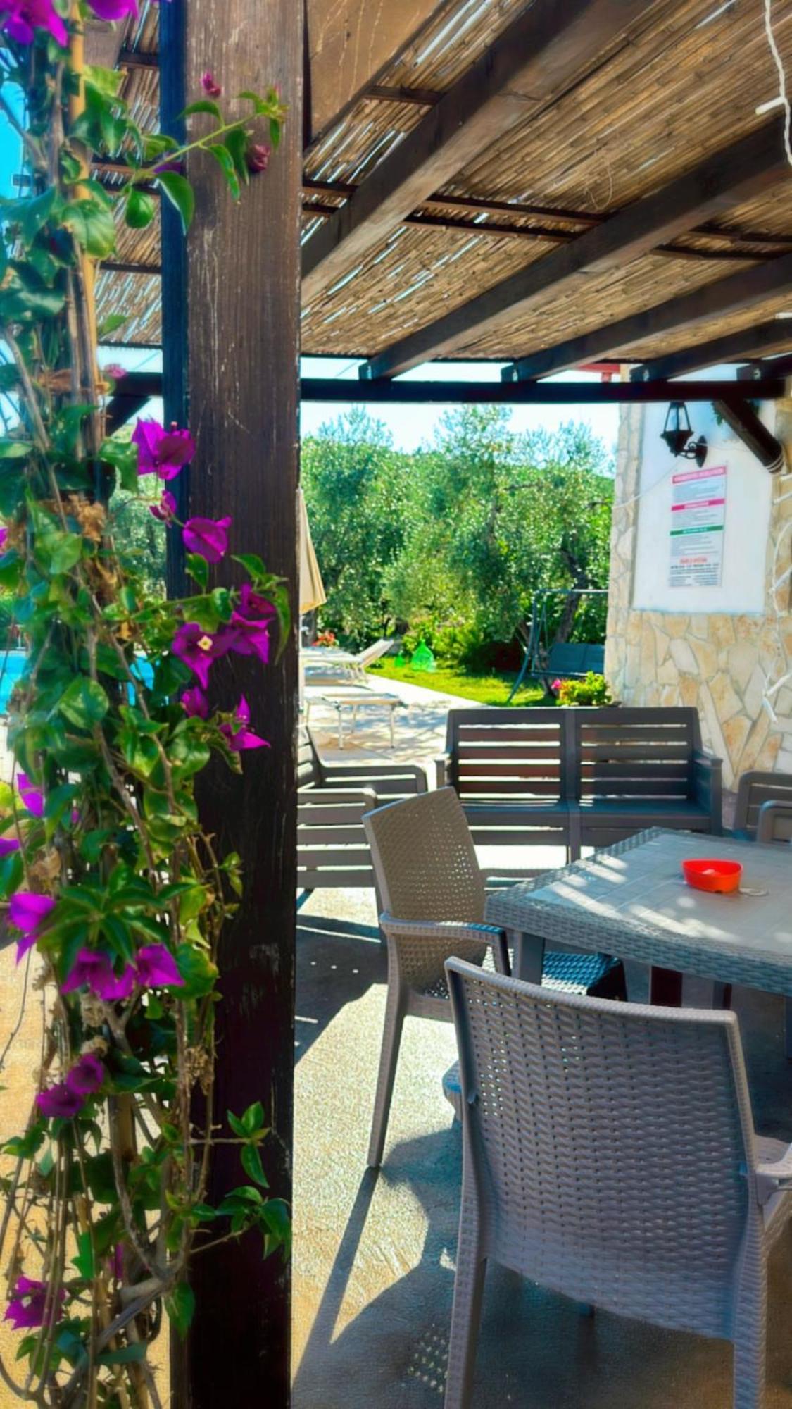 Agriturismo Azzarone 비에스테 외부 사진